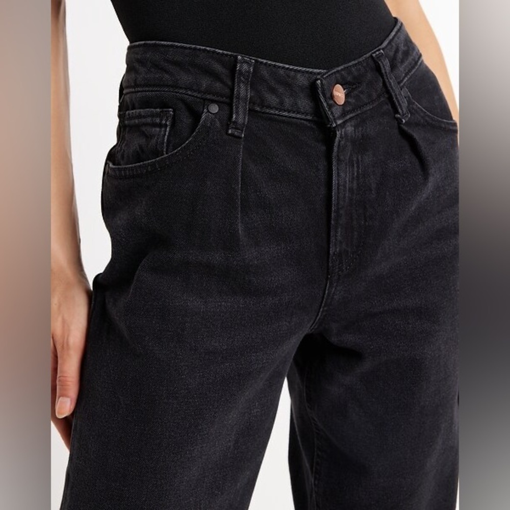 Express Mid Rise Washed Black Pleated Baggy Tapered Jeans 8R - Picture 4 of 8